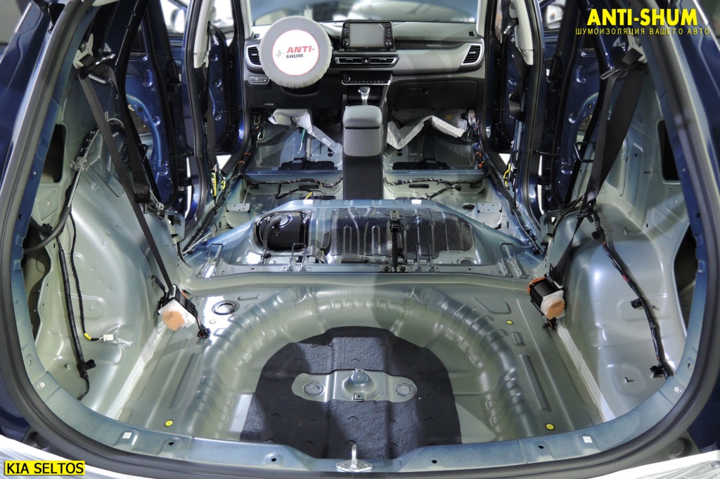 KiaSeltos_10.jpg