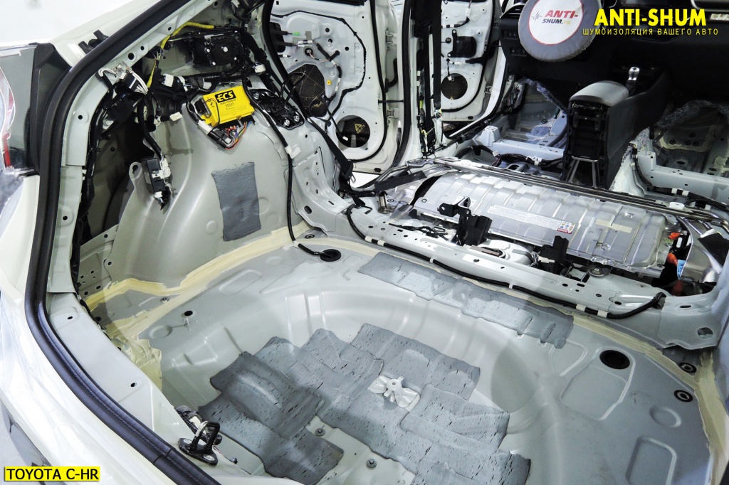 ToyotaC-HR_006.jpg
