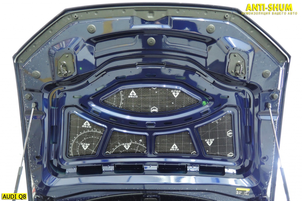 AudiQ8_021.jpg