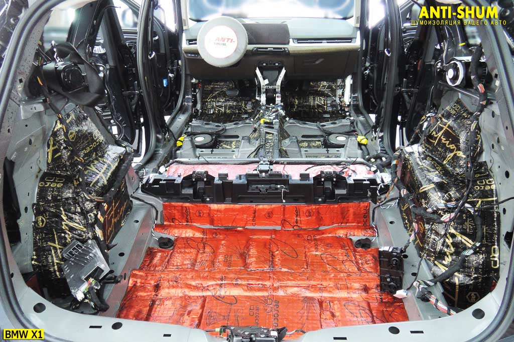 BMW_X1_010.jpg