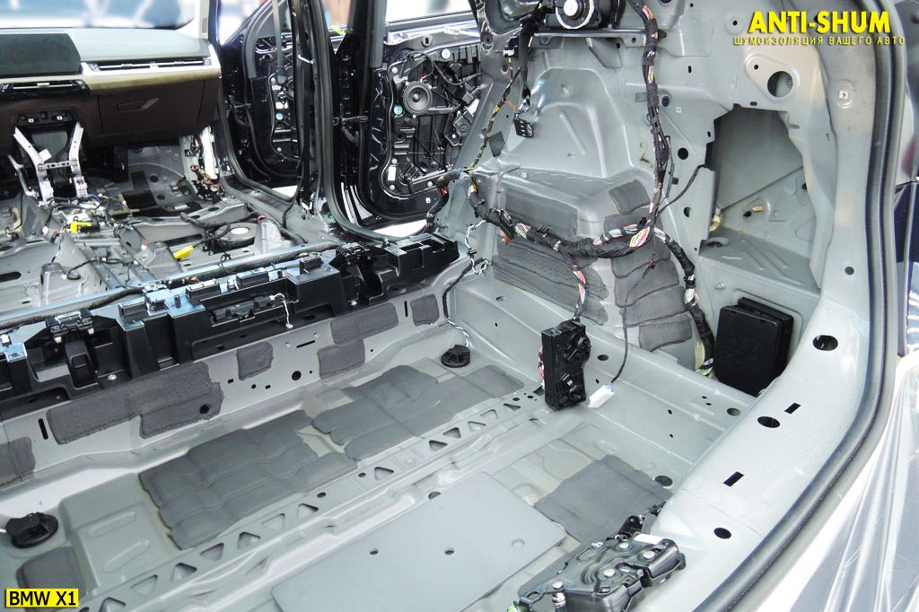 BMW_X1_007.jpg