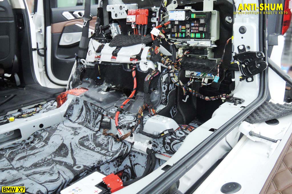BMWX7_018.jpg